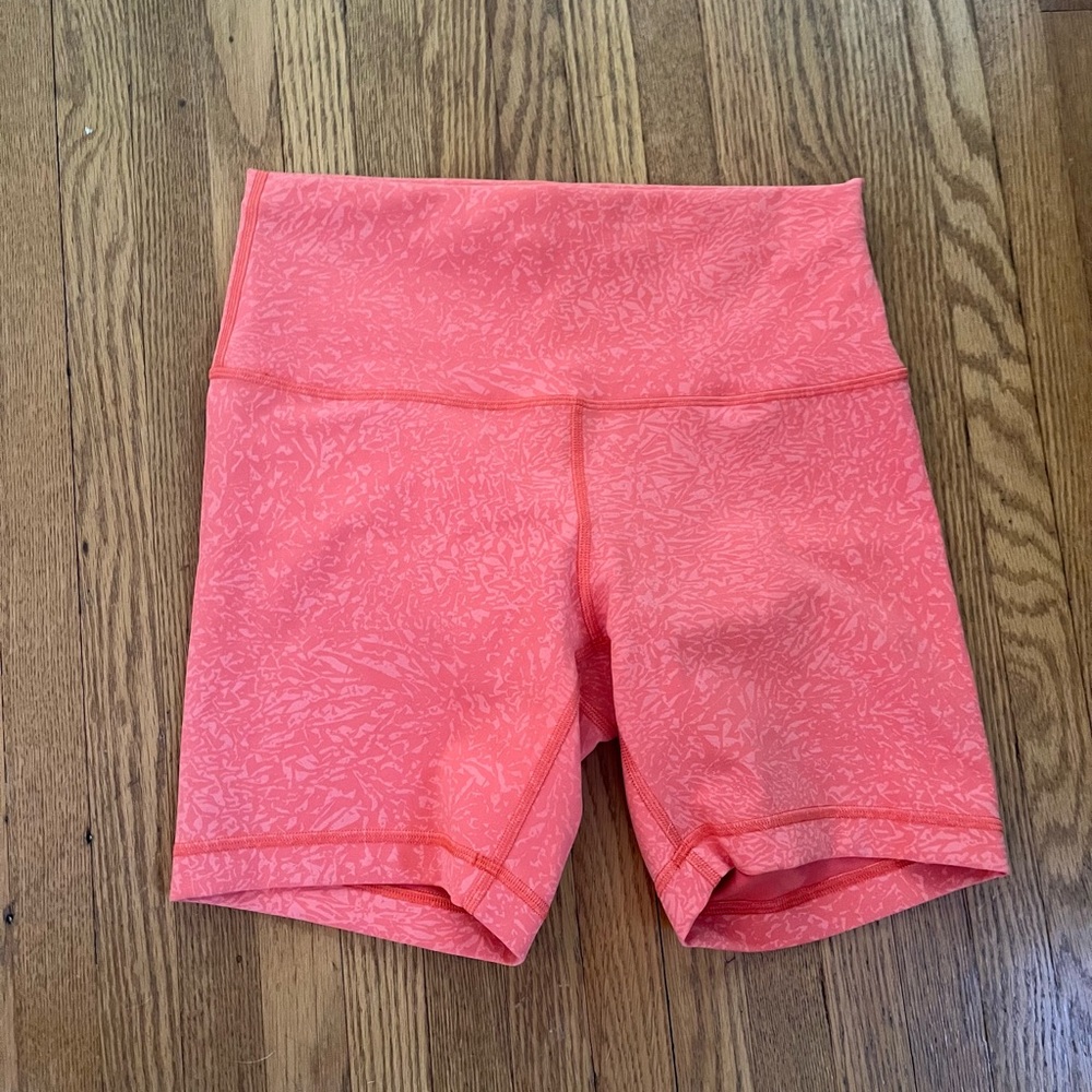 Lululemon 6” shorts